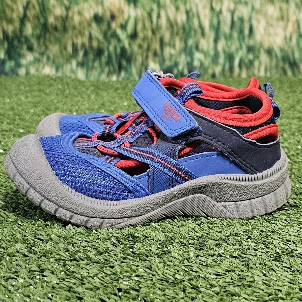 OSHKOSH B'GOSH | 'PAUL' BUMPER TOE SANDALS - NWOT!